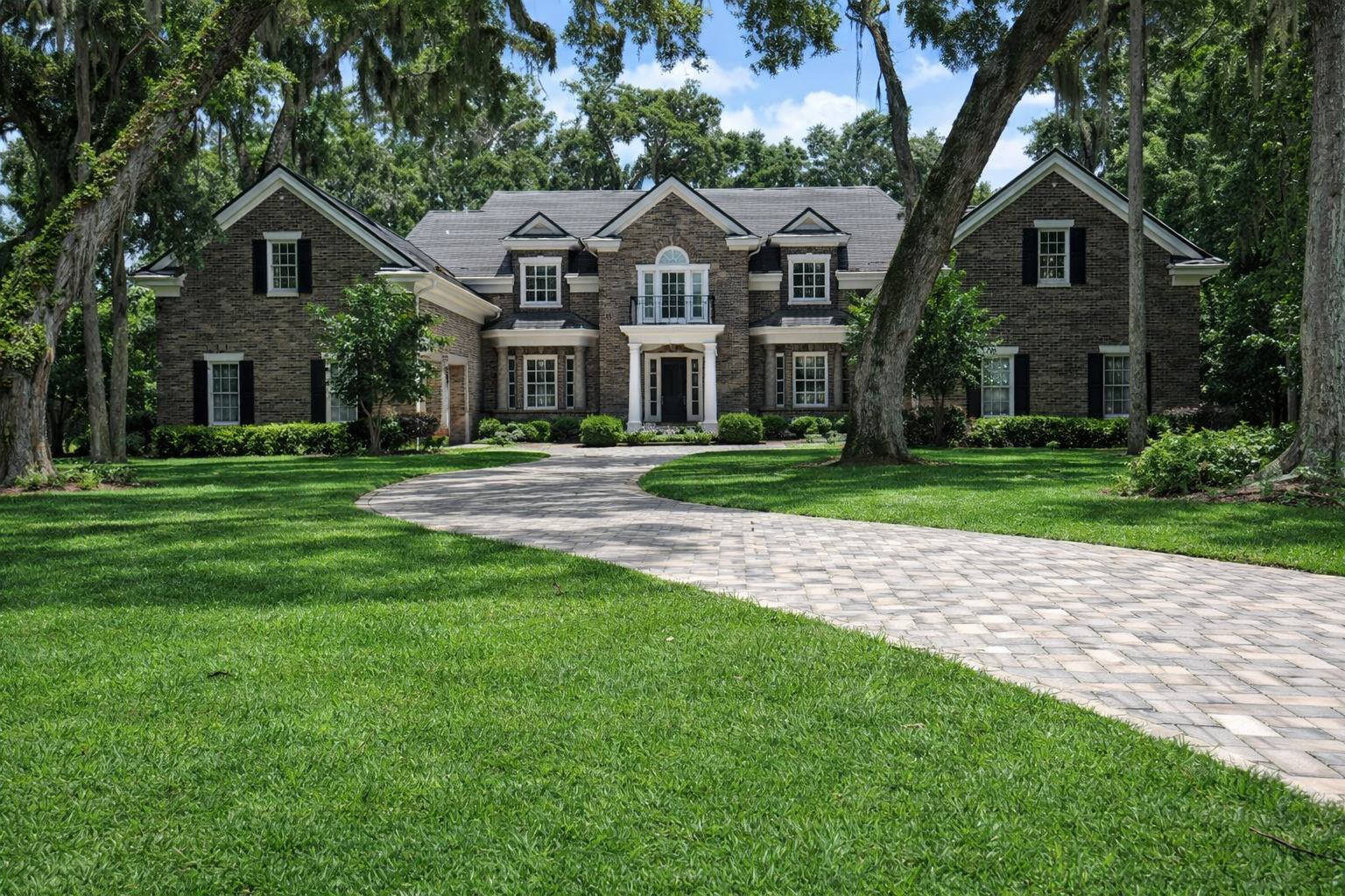 February Lawn Care Tips for Florida Homeowners